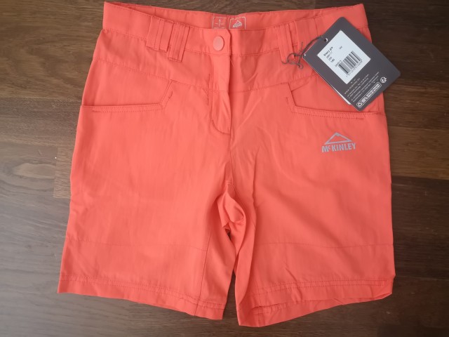 Mckinley pohodne hlačke št. 140   12 €