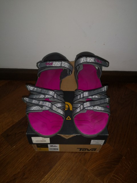 Teva št. 36 (tudi za št. 37)   15 €