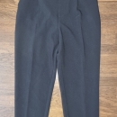 zara hlače št. S   10 €