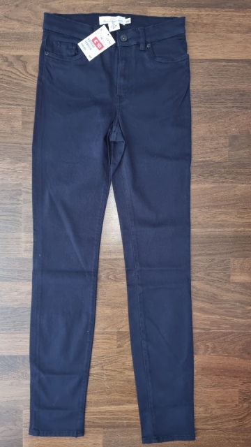 Hm jeans hlače št. 34  8 €