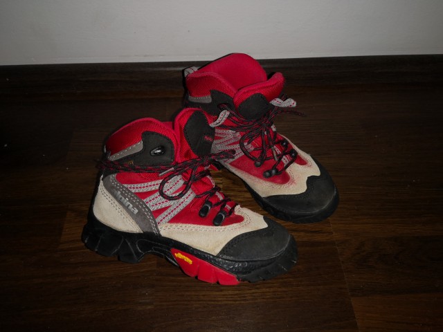 Alpina pohodni čevlji št. 29 14 €