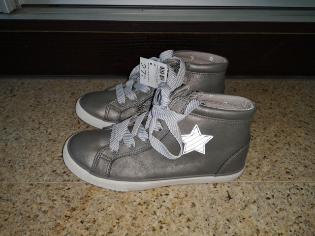 Okaidi gležnarji št. 34 12 €