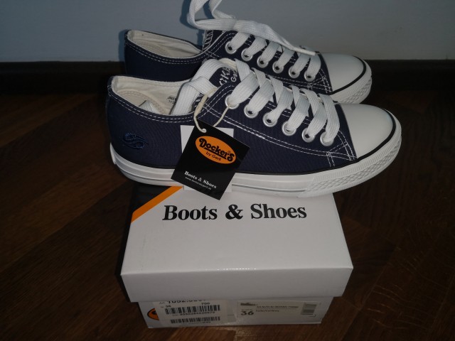 Dockers by gerli superge št. 36  16 €