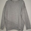 zara puloverček št. 122 (lahko se za 128) 5 €