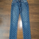 levis skinny jeans št. 140 (daljše, lahko še za št. 146)  10 €