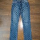 levis skinny jeans št. 134-140 (daljše, lahko še za št. 146)  10 €
