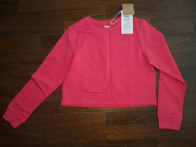 Name it puloverček št. 146-152  7 €
