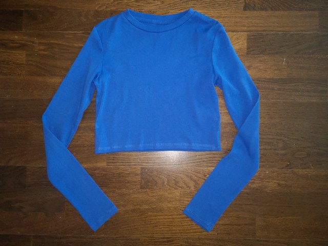 Hm crop majčka št. 146-152 (večja)  4 €