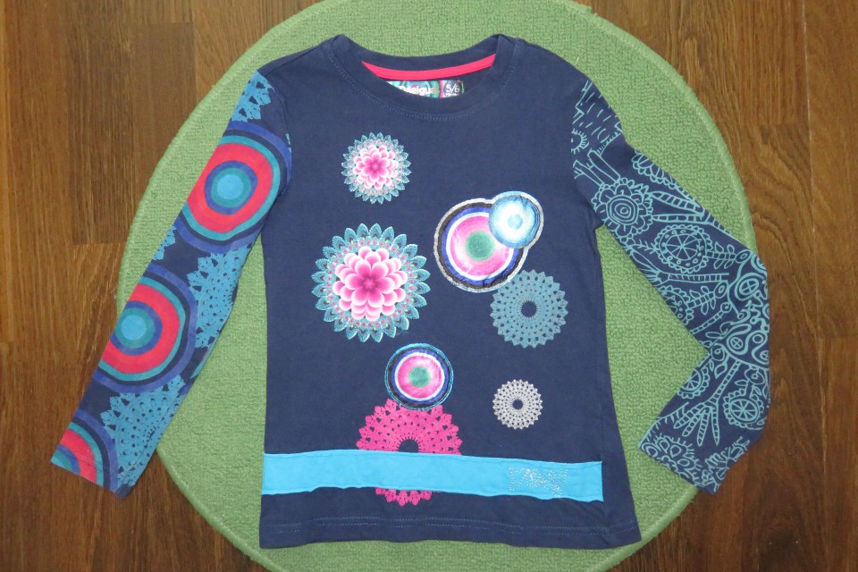 desigual majčka 5-6 let 8 €