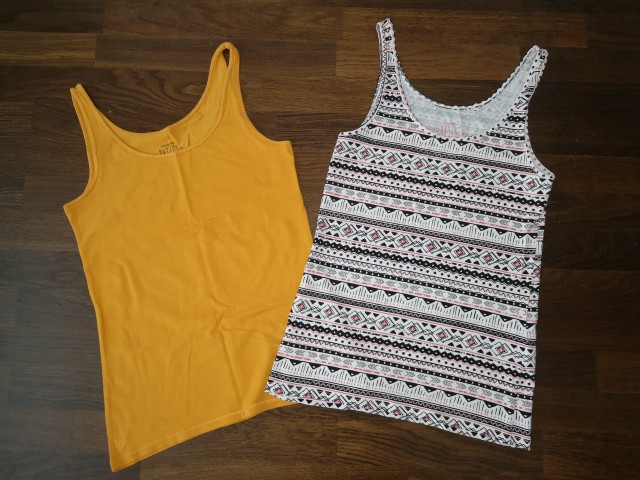 C&a majčki št. S    6 € komplet