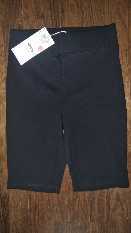 sinsay kolesarke legice št. S  2,50 €