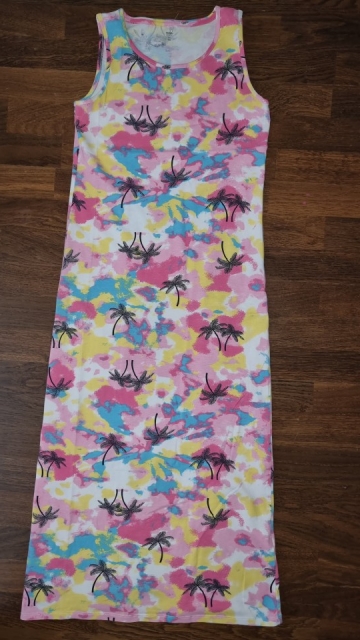 Guppy maxi obleka št. 152 (zelo dolga, bolj za 158-164) 6 €