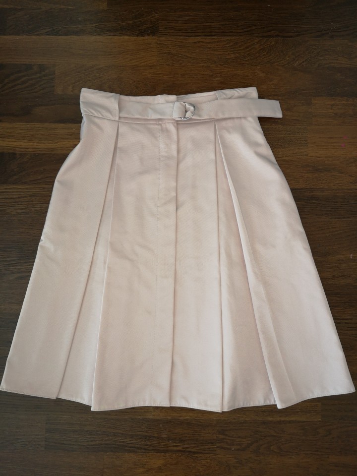 zara krilo  št. XS  6 €