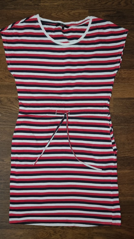 vero moda bombažna oblekica št. XS (tudi manjši S)  6 €