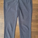 zara hlače št S  6 €