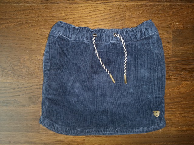 Tom tailor krilo št. 98  4 €
