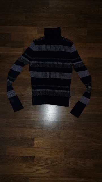 S oliver pulover št. Xs-s....7 €