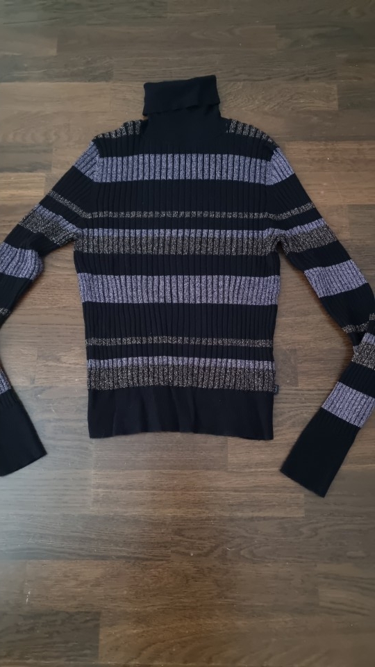 Najstnica oblačila jesen 158-164 oz. 34 (XS)  - foto povečava