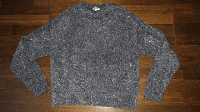 S oliver pulover št. 34....7€