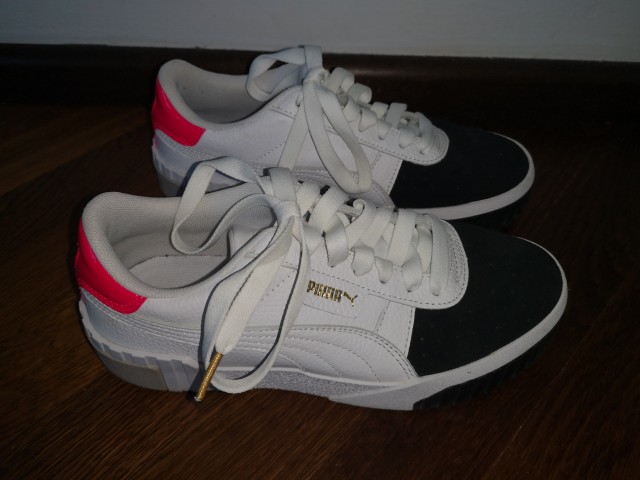 Puma superge št. 38  20 €