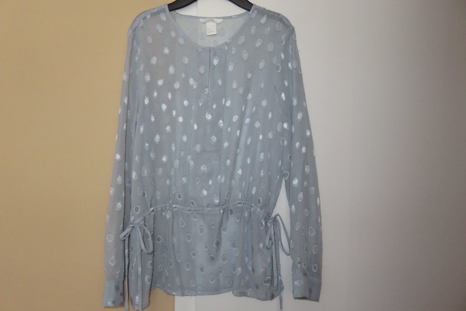 hm bluzica št. 36 5 €
