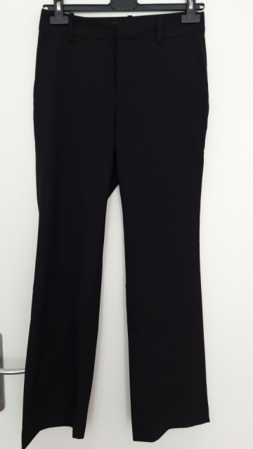 Zara elegantne hlače št. 34  7 €