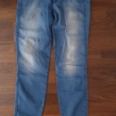 benetton jeggins št. 34   4 €