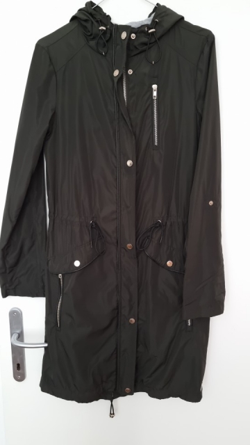 S oliver casual trenčkot št. 34  20 €