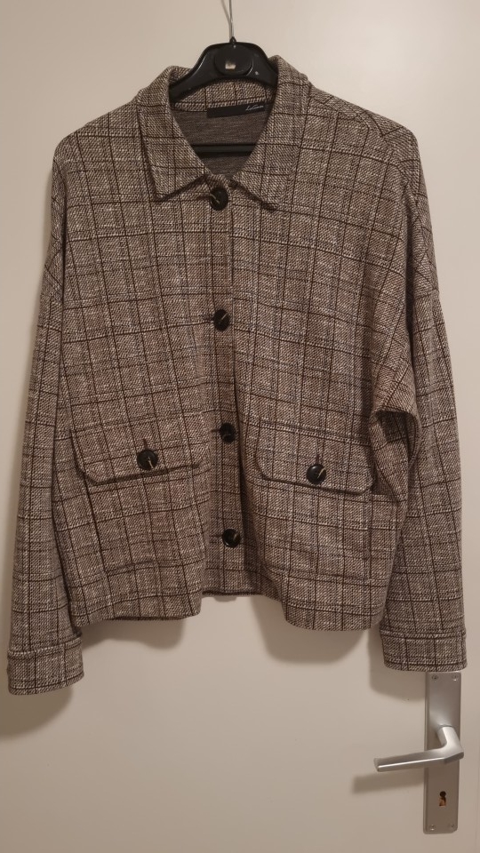 LeComte jaknica št. 36 (bolj 38)   20 €