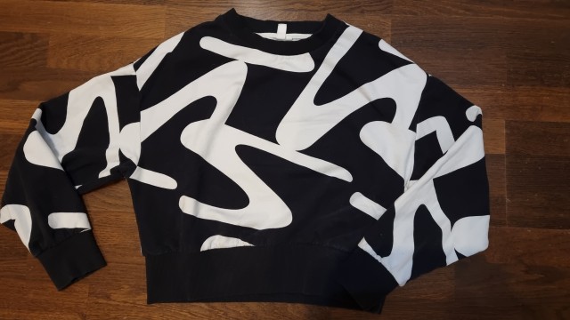 S oliver puloverček št. XS (158-164 cm)  7 €