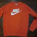 nike puloverček št. xs  12 €