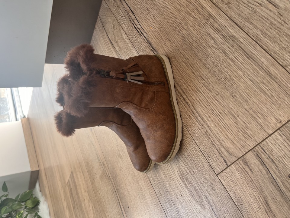 Next gležnarji - škornji 33, 8€