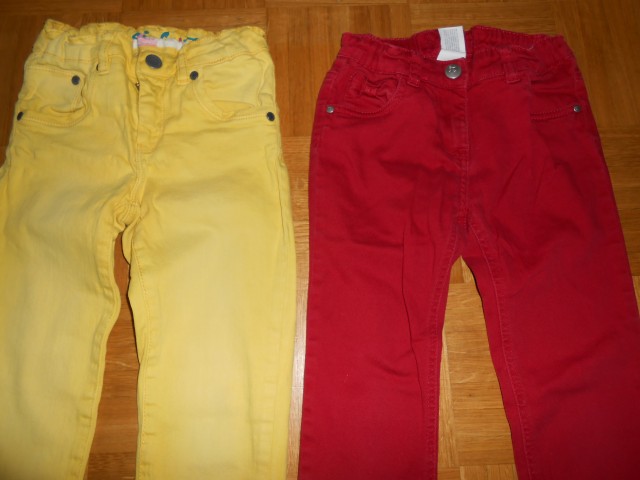 DOPODOPO rumene + PALOMINO rdeče hlače (vel. 128)