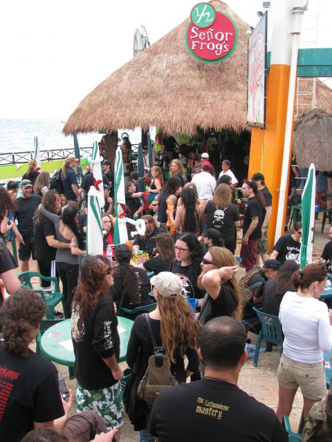 70000tons of metal - foto