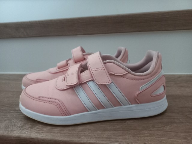 Adidas 34 - foto