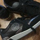 Hilfiger, 38, 15€