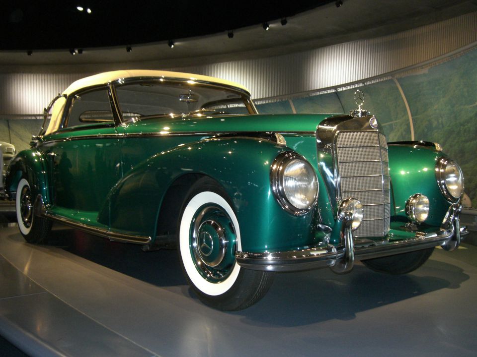 Mercedes museum - foto povečava