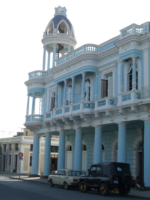 Cienfuegos - Palacio Azul
