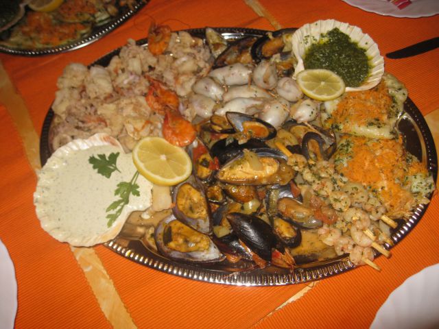 Plošča morskih jedi
