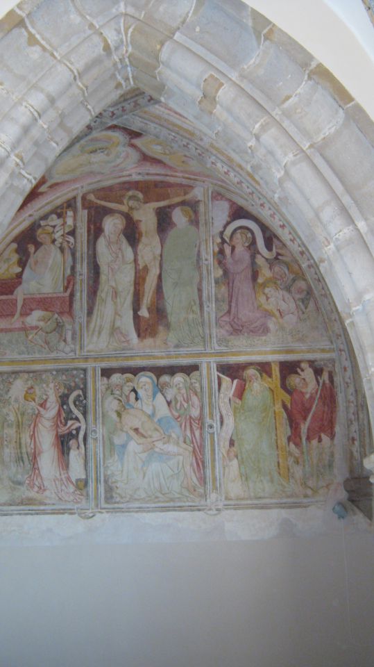 freske v stranski kapeli