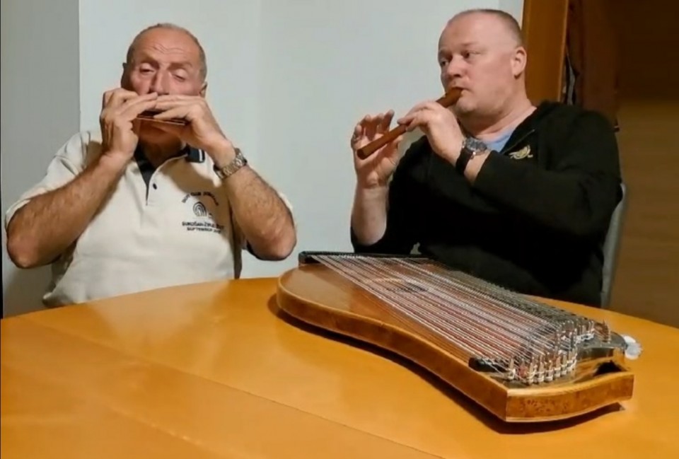 Citre in kljunasta flavta