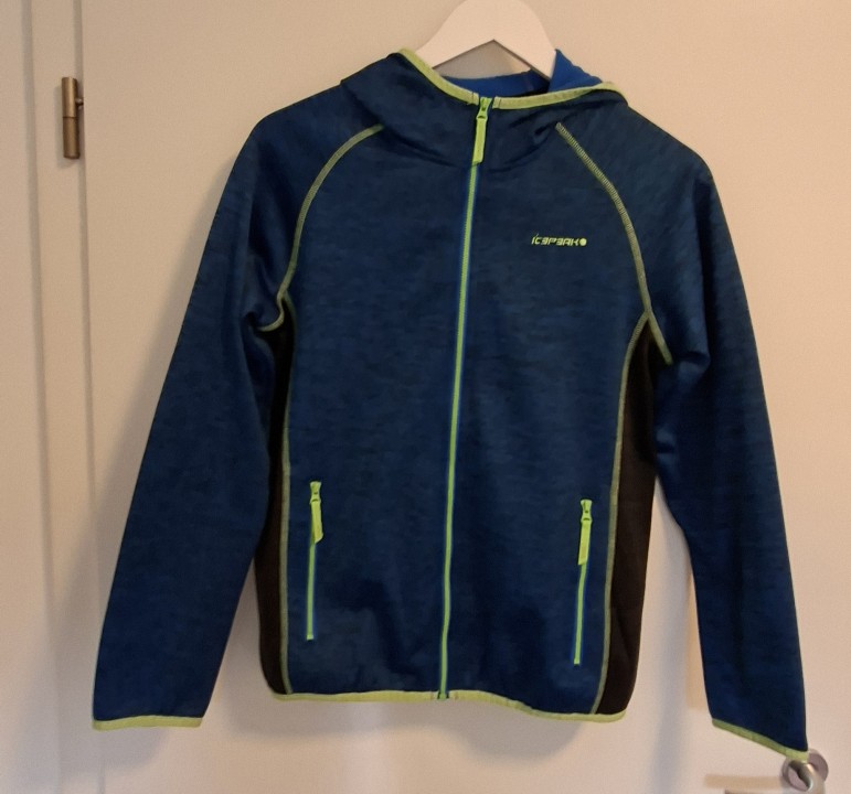Prodam fantovska oblačila ZARA, H&M, Icepeak - foto povečava