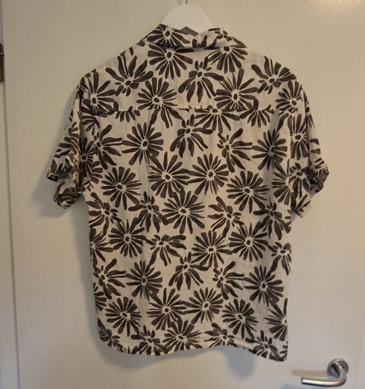 Prodam fantovska oblačila ZARA, H&M, Icepeak - foto povečava