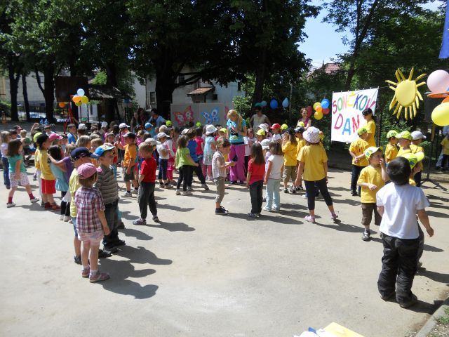 SONČKOV DAN 15.6.2012 - foto