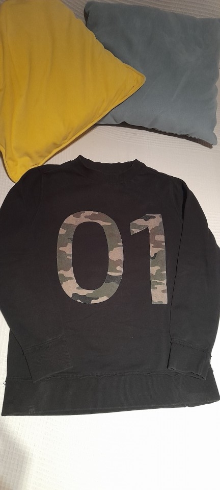 Zara pulover št.140