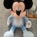 Komplet Disney Mickey Mouse in Minnie Mouse (velik Mickey ima lučke) 40 €