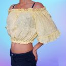 Prijetna rumena crop majica XS, S 2,50€