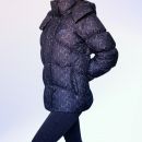 Nike puhovka, zelo topla bunda s kapuco 38-40, 40 e