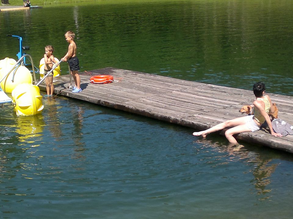 Ivarčko jezero