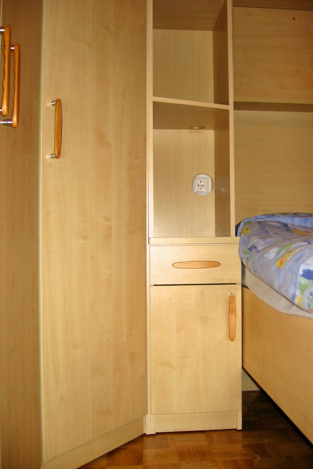 Pohištvo - foto povečava